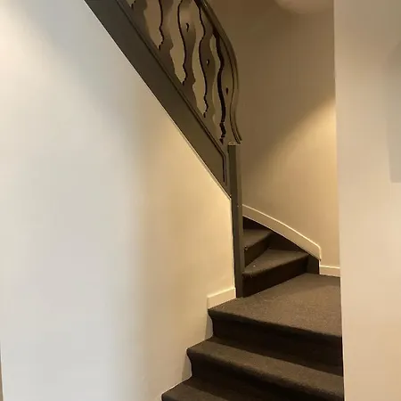 Lägenhet Prachtige In Centrum Met Badkamer ! *